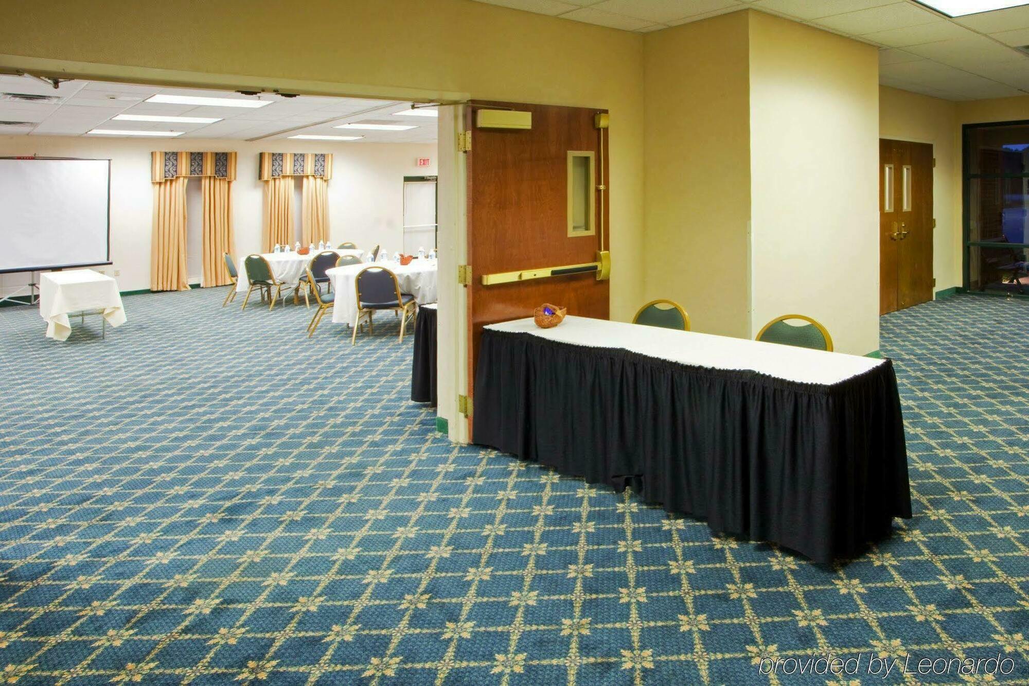 Holiday Inn Express Cambridge By Ihg Kültér fotó